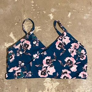 Fabletics Sports Bra